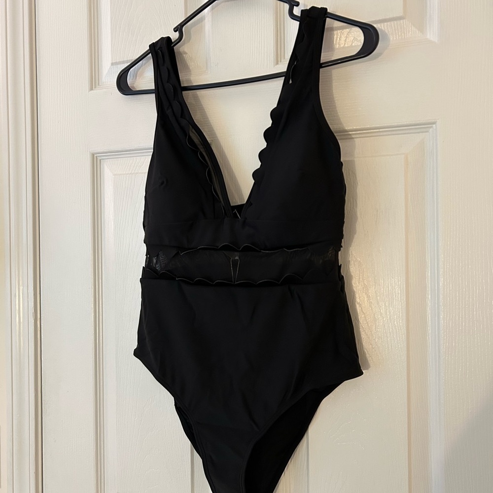 NWT Cupshe - Black Scalloped Mesh One-Piece Swimsuit